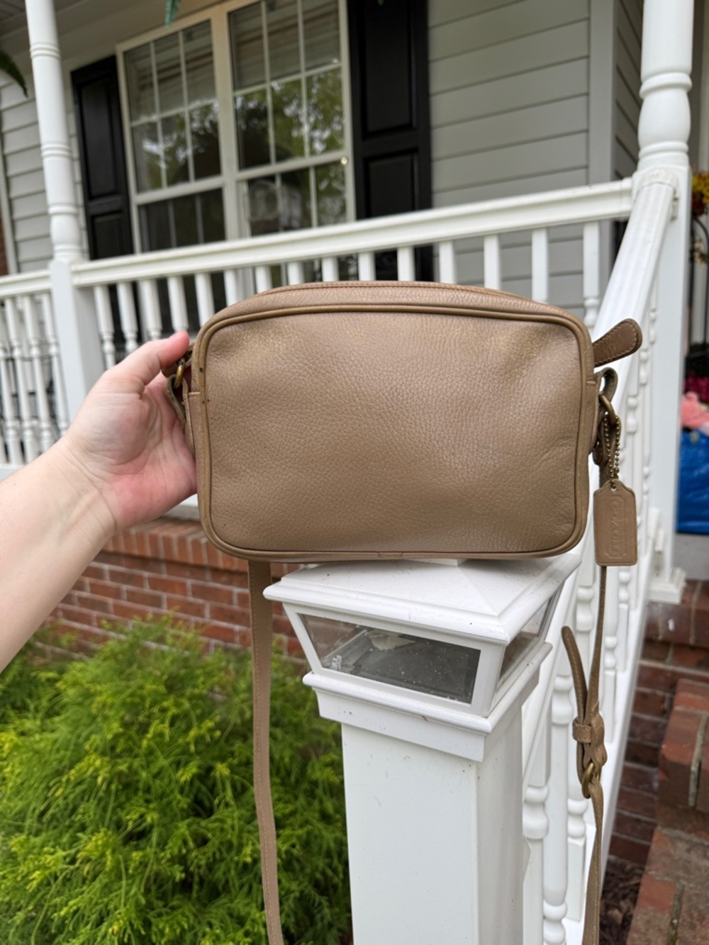 Vintage Coach Sheridan Made in USA Beige Tan Leather Handbag - Picture 5 of 12